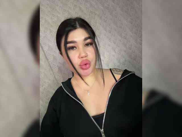 suchka-black- webcam