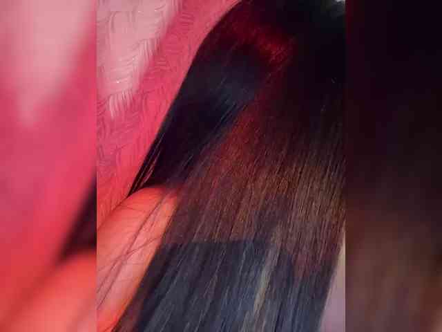 suchka-black- webcam