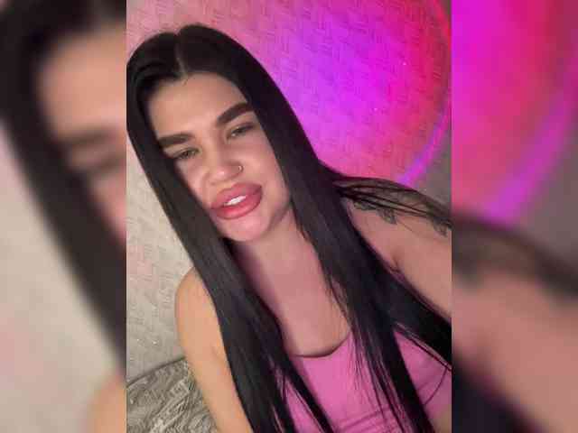 suchka-black- webcam