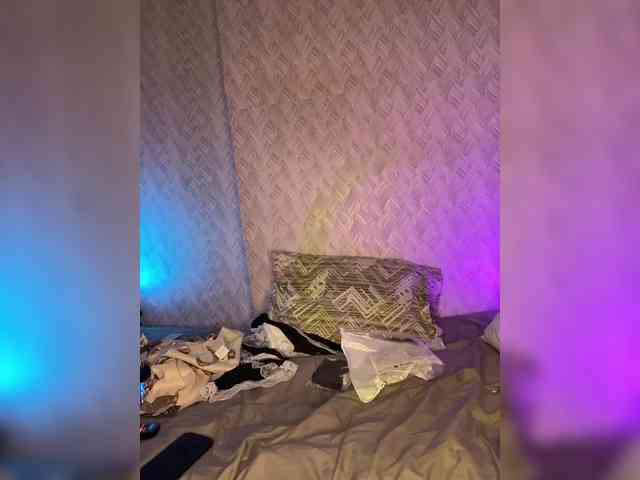 suchka-black- webcam