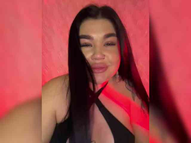 suchka-black- webcam