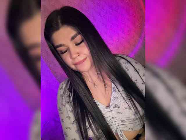 suchka-black- webcam