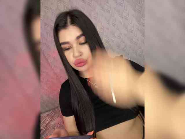 suchka-black- webcam