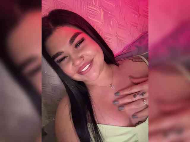 suchka-black- webcam