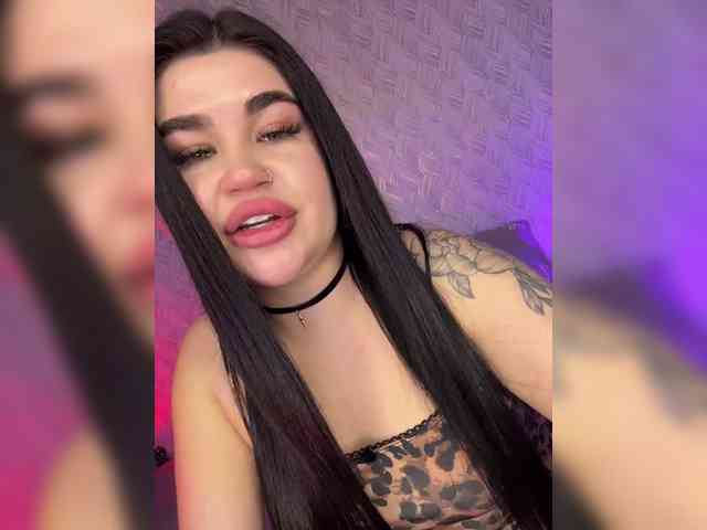 suchka-black- webcam