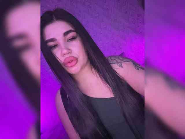 suchka-black- webcam