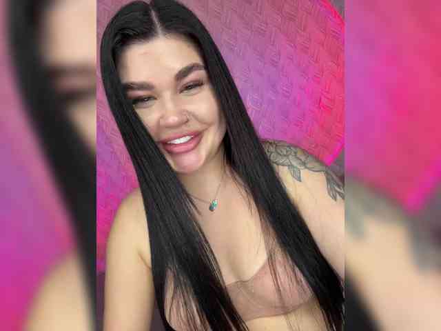 suchka-black- webcam