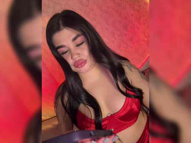 suchka-black- webcam