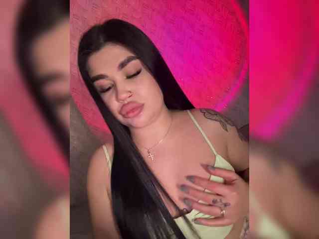 suchka-black- webcam