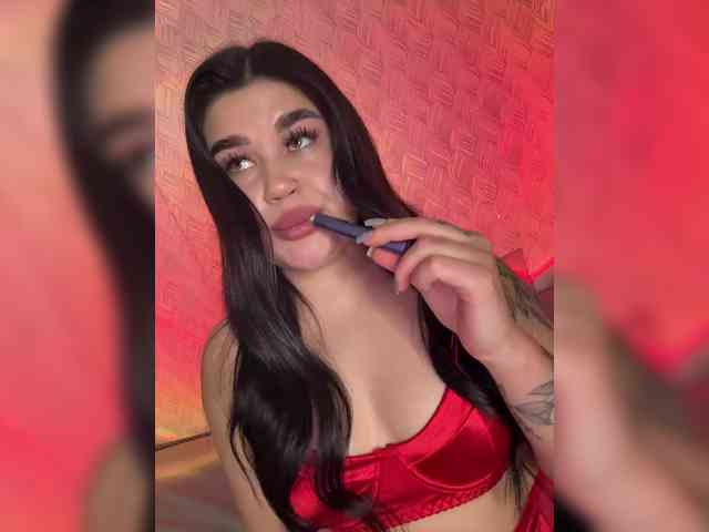 suchka-black- webcam