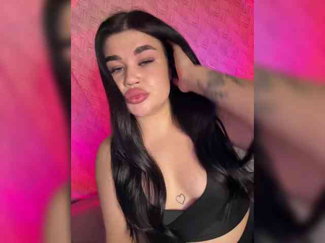 suchka-black- webcam