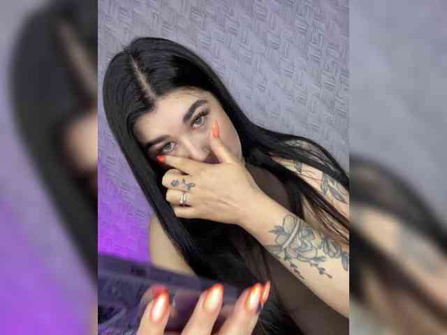 suchka-black- Live Webcam on BongaCams