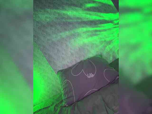 suchka-black- webcam