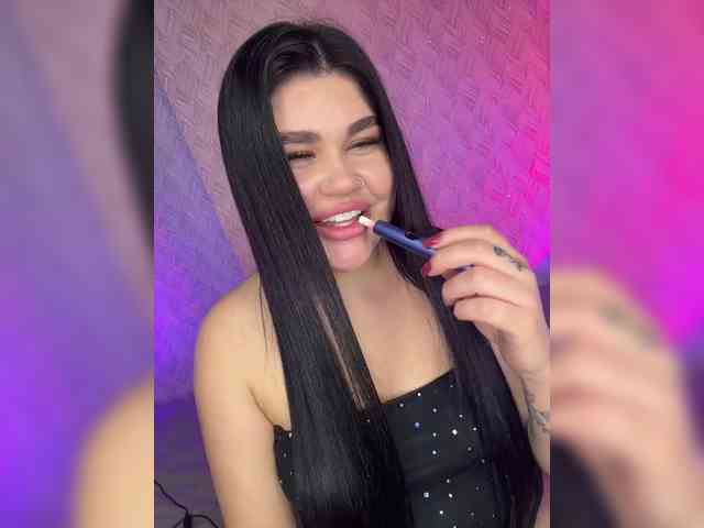 suchka-black- webcam