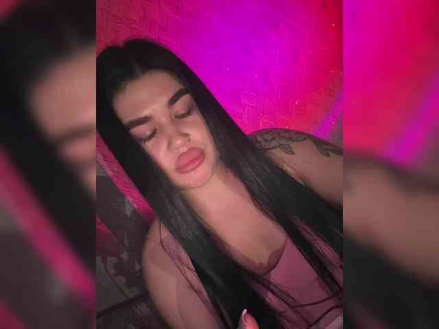 suchka-black- webcam