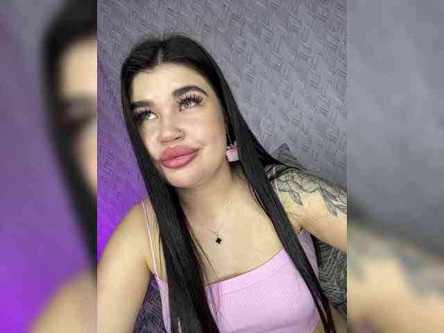 suchka-black- webcam