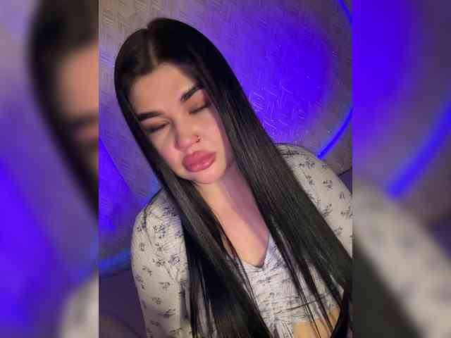 suchka-black- webcam