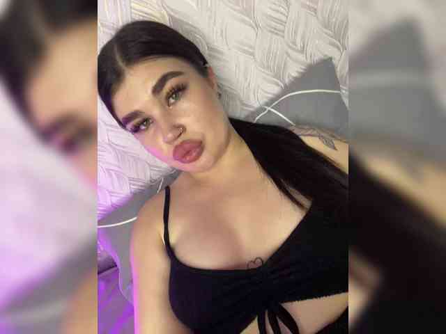 suchka-black- webcam