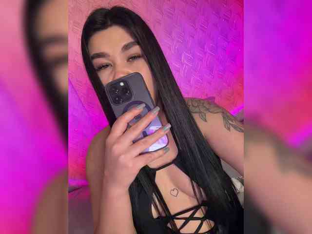 suchka-black- webcam