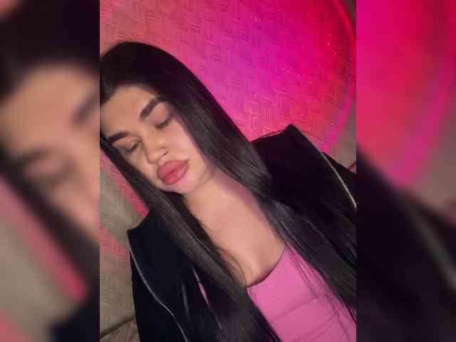 suchka-black- webcam