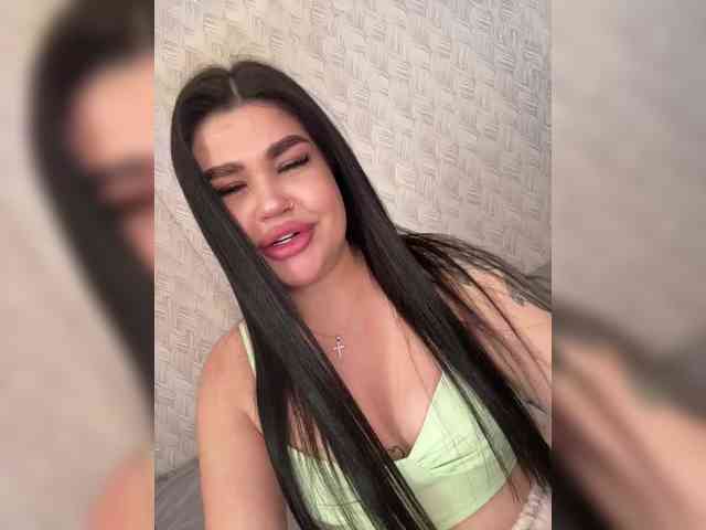 suchka-black- webcam