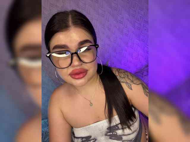 suchka-black- webcam