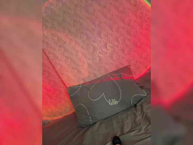 suchka-black- webcam