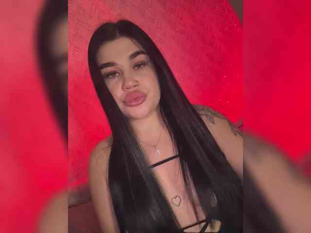 suchka-black- webcam