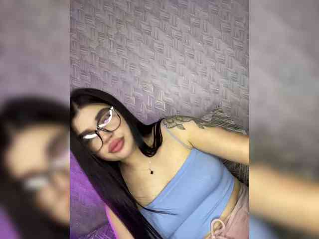 suchka-black- webcam