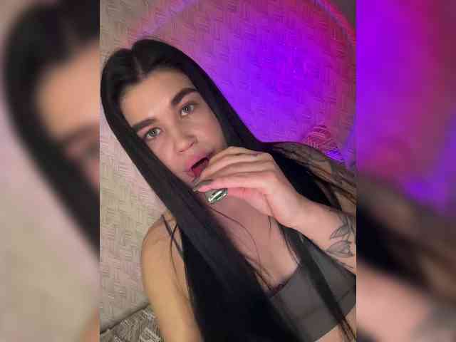 suchka-black- webcam