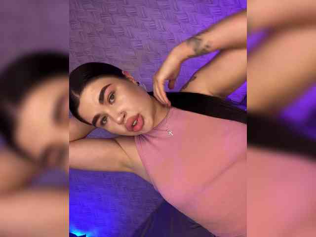 suchka-black- webcam