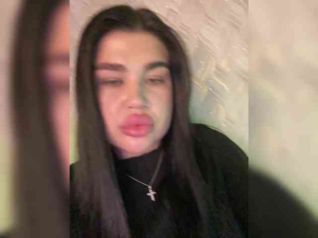 suchka-black- webcam