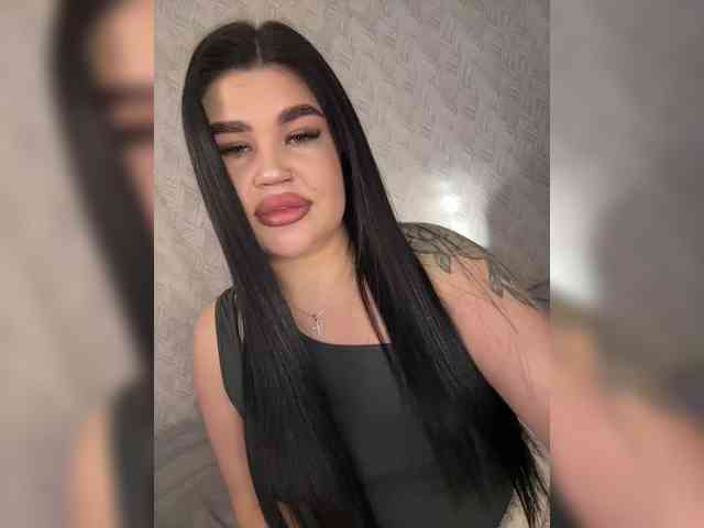 suchka-black- webcam