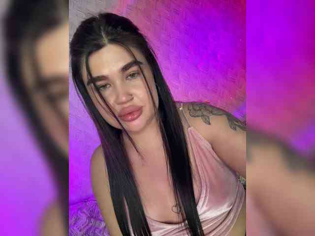 suchka-black- webcam