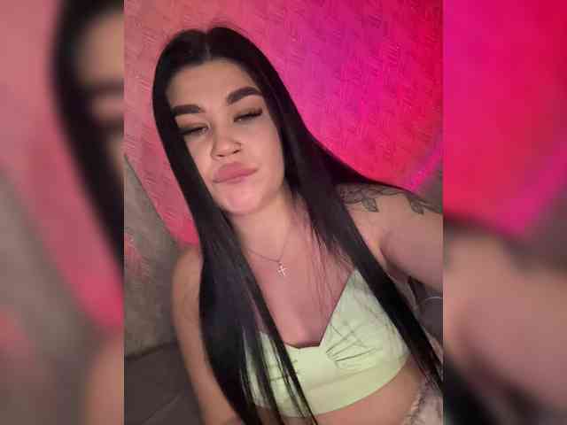 suchka-black- webcam