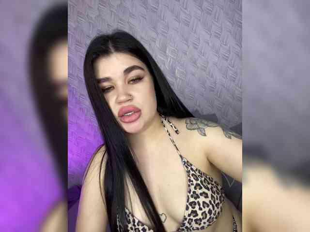 suchka-black- webcam
