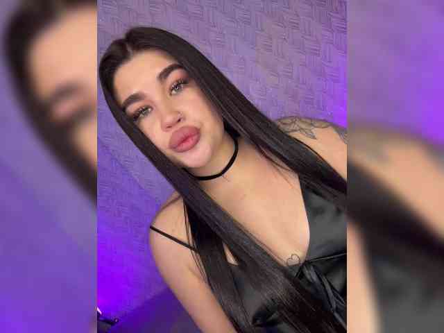 suchka-black- webcam