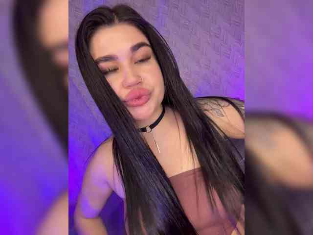 suchka-black- webcam