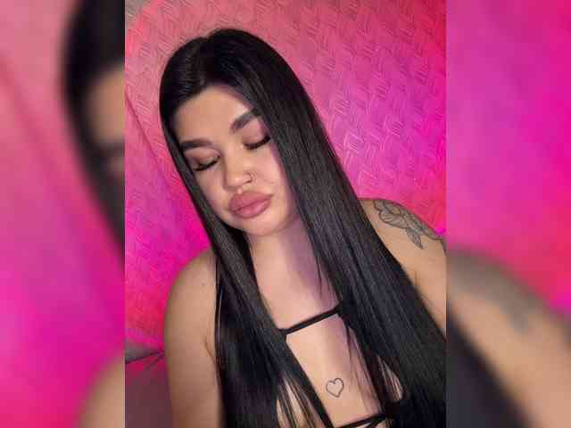 suchka-black- webcam