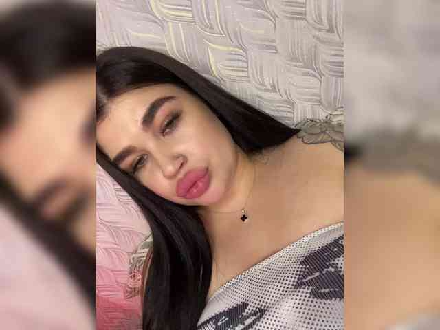 suchka-black- webcam