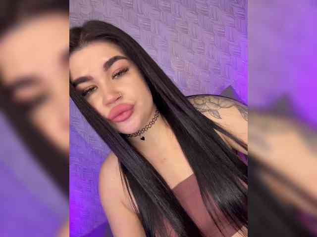 suchka-black- webcam