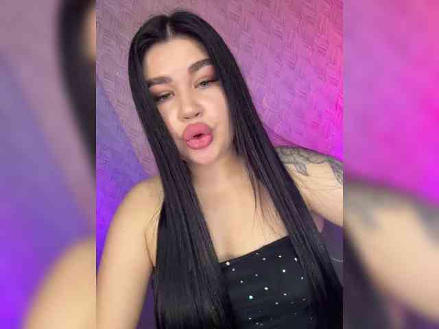 suchka-black- webcam