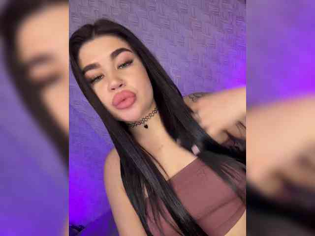 suchka-black- webcam