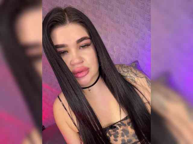 suchka-black- webcam