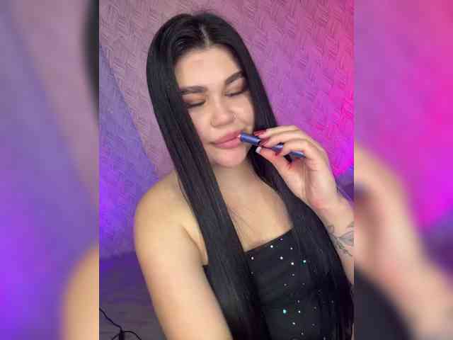 suchka-black- webcam