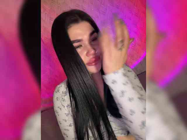 suchka-black- webcam