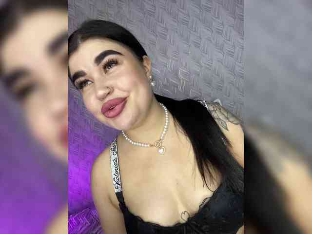 suchka-black- webcam