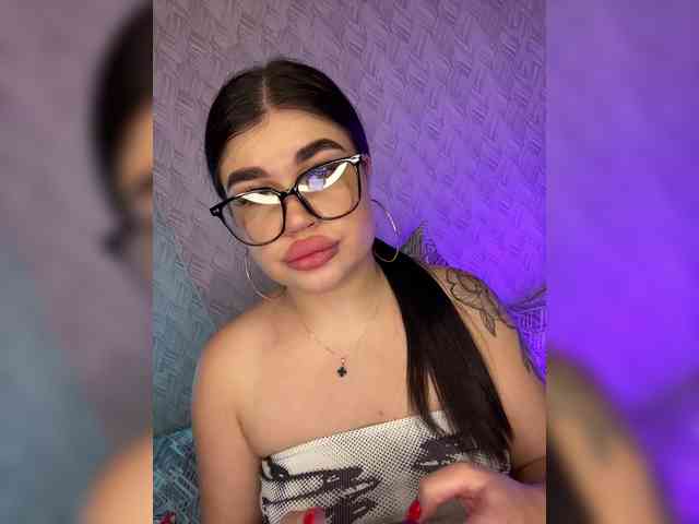 suchka-black- webcam