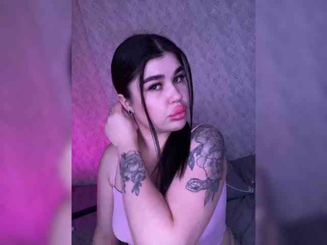 suchka-black- webcam