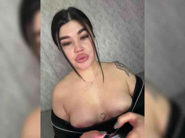 suchka-black- webcam